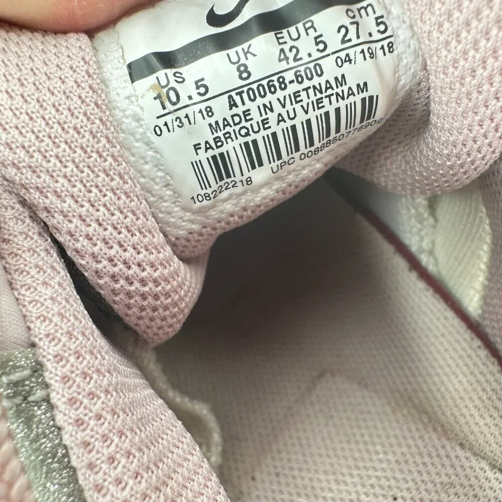 Nike Air Max 95 Particle Rose Women Size 10.5  AT0068-600 Rose Silver Shoes